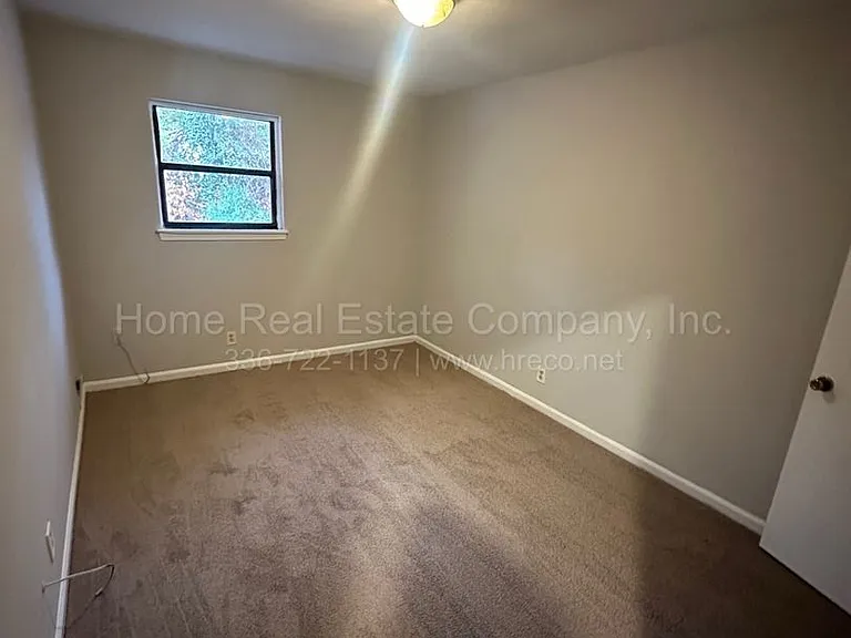 151 Westdale Ave #F — Photo 4