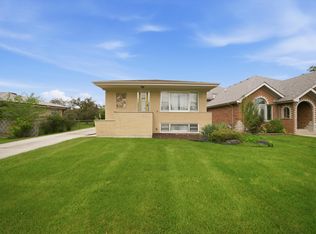 6428 W 85th St, Burbank, IL 60459