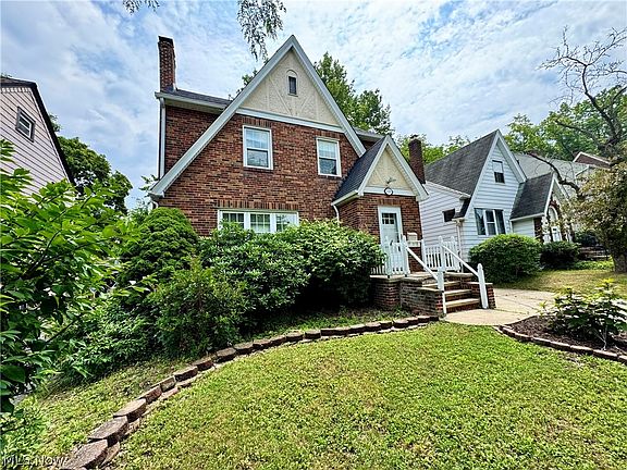 2nd image of 1163 Oxford Rd