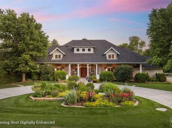 620 Highland Park Dr, Billings, MT 59102