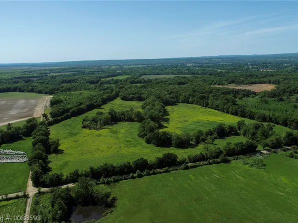 1 Mattie Rd, Mulberry, AR 72947