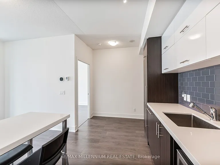 8081 Birchmount Rd E #917 — Photo 15
