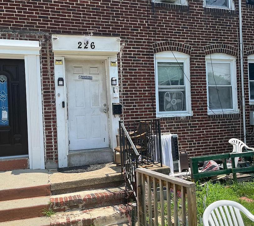 1st image of 226 Wilmot Ave