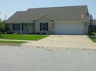 405 Jeanne Dr, Springdale, AR 72764