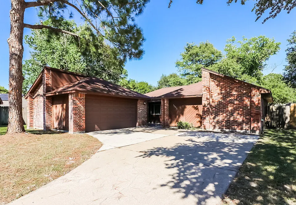 10810 Gusty Winds Ct