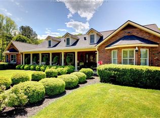 6895 Smith Creek Rd, Saint Albans, WV 25177