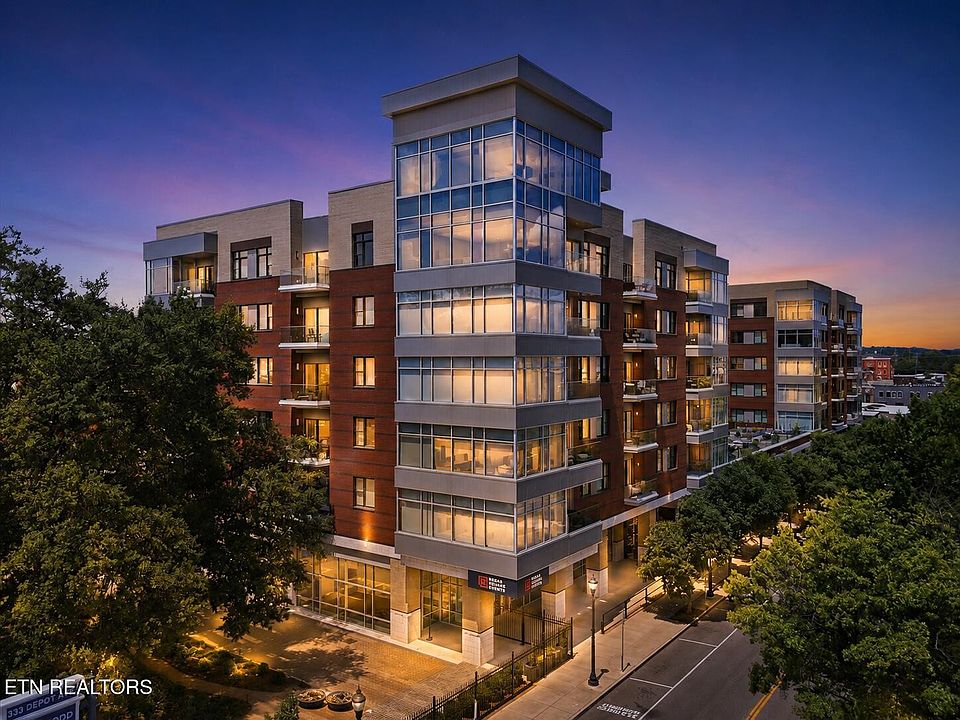 1st image of 333 W Depot Ave #207