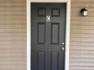 2 bed, 1.0 bath, $1,395, Waynesboro, VA 22980