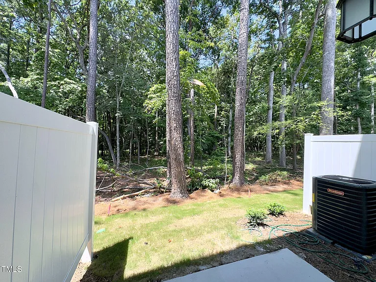 1529 Crescent Townes Way — Photo 37