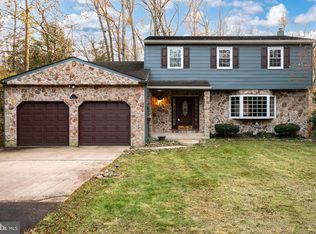 2 Utah Trl, Medford, NJ 08055