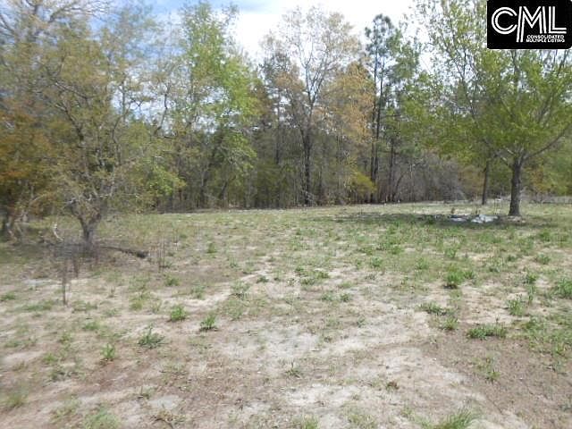 2nd image of 530 Hallman Mill Rd