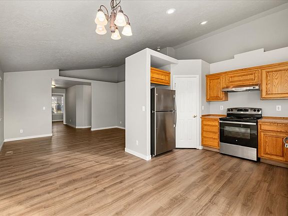 5th image of 11849 W Blueberry Ave