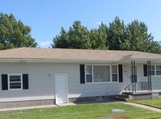2320 W 5th St, Grand Island, NE 68803