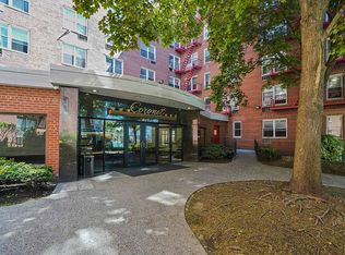 63-11 Queens Blvd #B11, Woodside, NY 11377