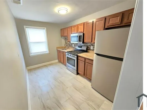 3812 Erdman Ave APT 2, Baltimore, MD 21213