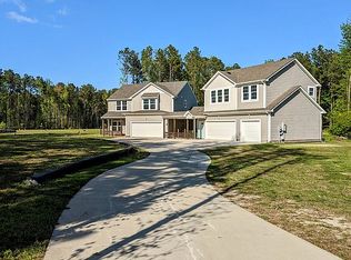 1991 Tulls Creek Rd, Moyock, NC 27958