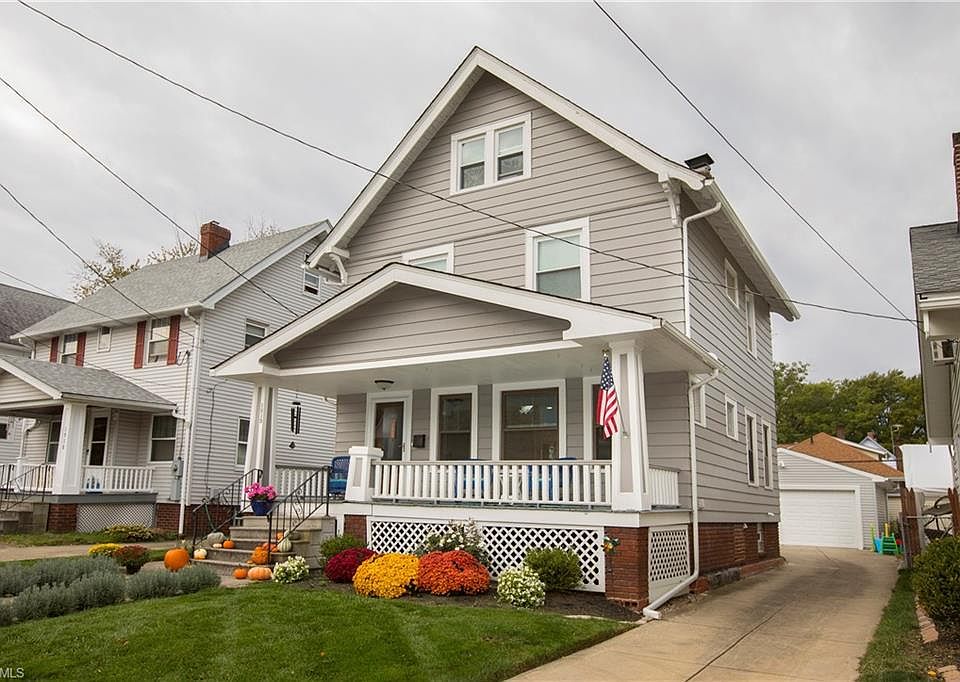 1st image of 1512 Roycroft Ave