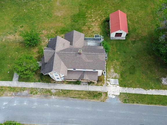 4th image of 226 S Morris St