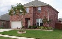 2nd image of 2904 Holly Ln