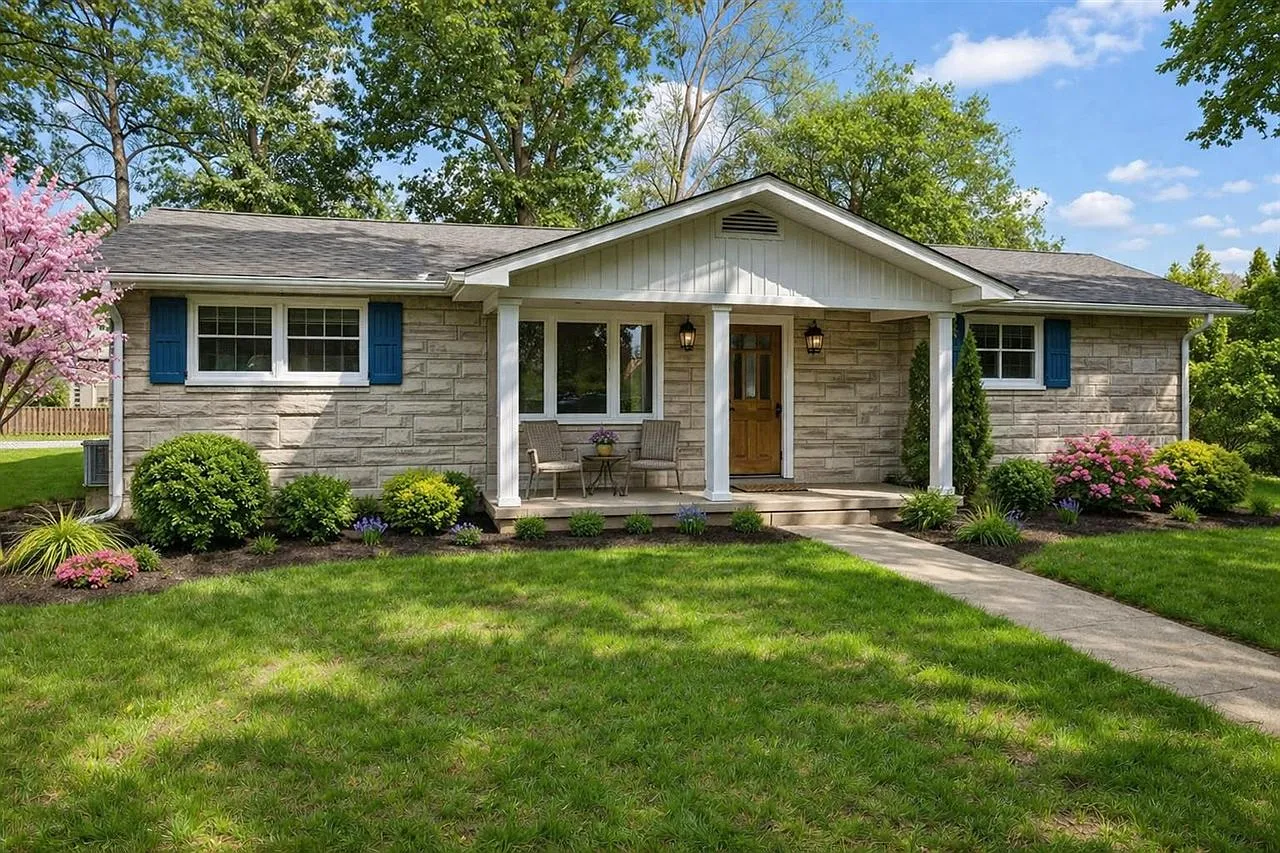 2426 Segal Rd photo 1