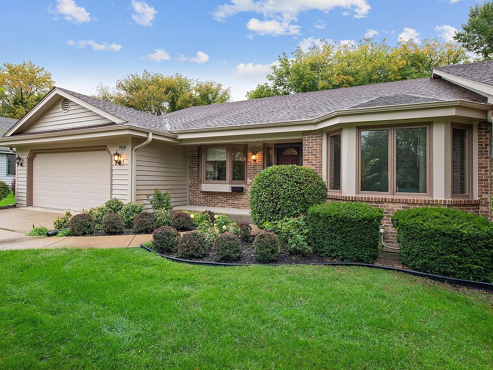1st image of 7418 W Willowbrook Ct