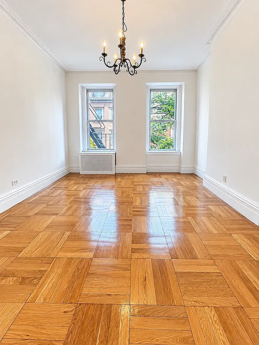 426 East 85th Street — Photo 1