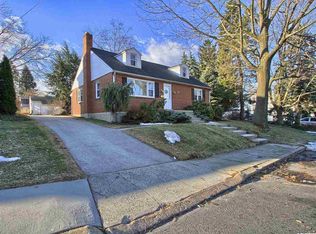 1907 Enfield St, Camp Hill, PA 17011