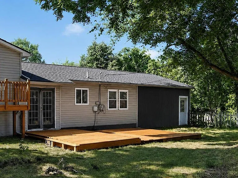 2120 Daintree Ave — Photo 23