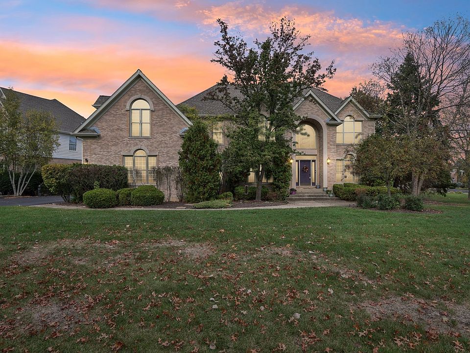 1st image of 22906 N North Woodcrest Ln
