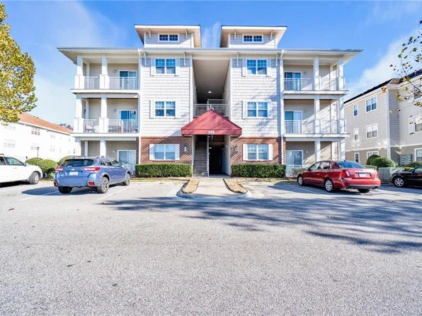 924 Southmoor Dr Unit 205, Virginia Beach, VA 23455