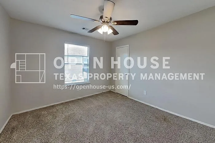 19530 Rocky Bank Dr — Photo 16