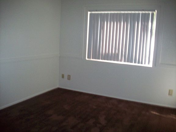 3rd image of 4203 S 47th Pl