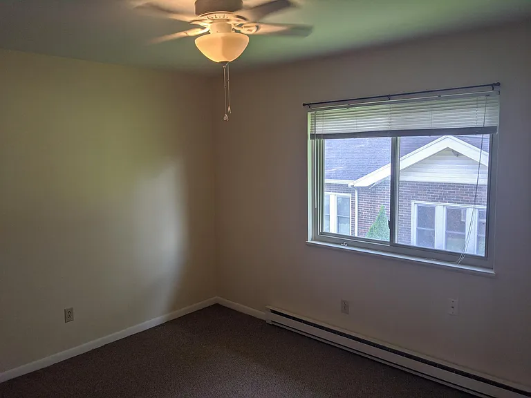 2913 Baker Rd #4 — Photo 6