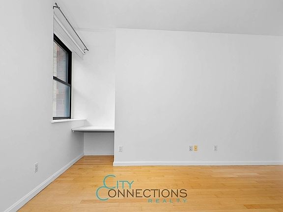 5th image of 20 West St #11KK