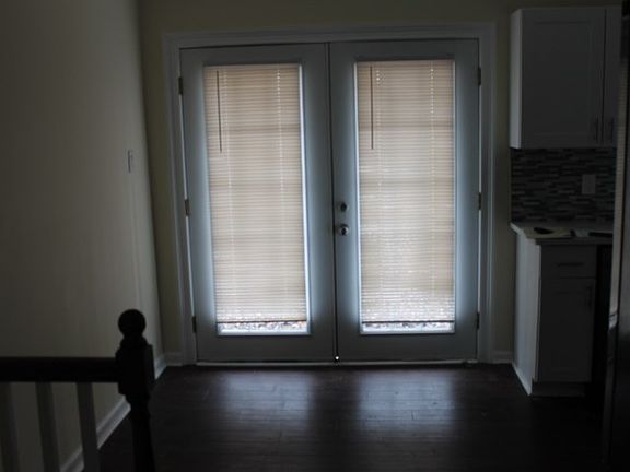4th image of 19148 Moulin St
