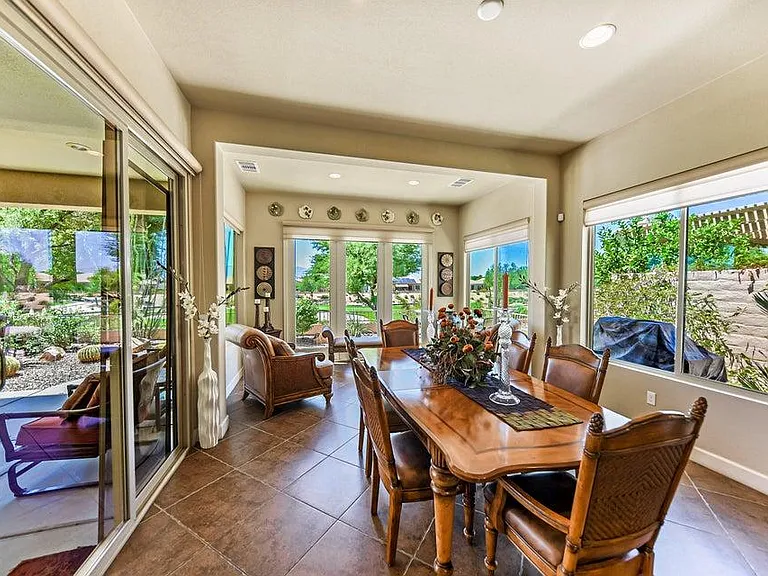 81465 Avenida Montura — Photo 11