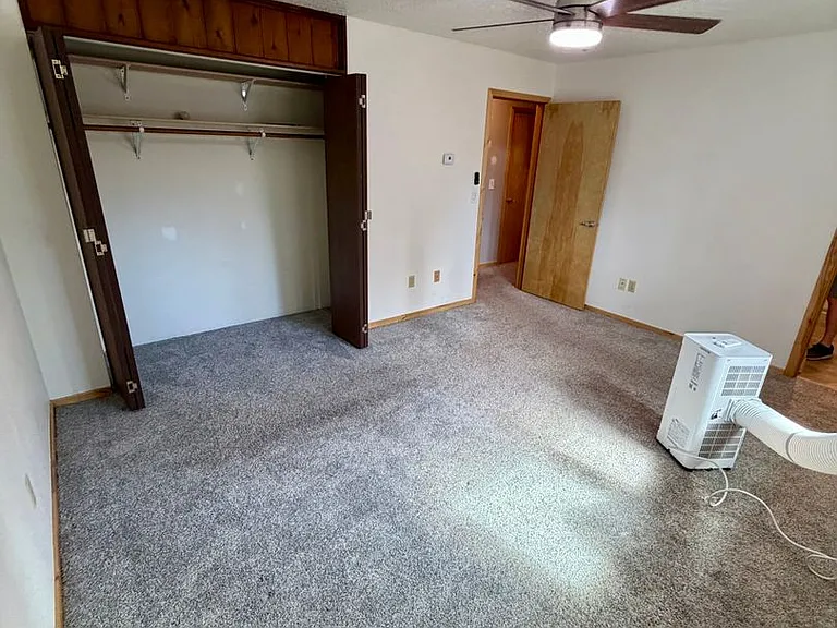 4369 Bishop Cir — Photo 3