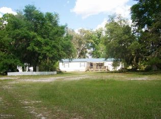 212 3rd Ave, Satsuma, FL 32189