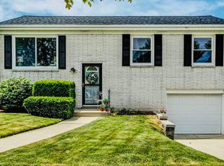 4116 Manhattan Dr, Racine, WI 53402