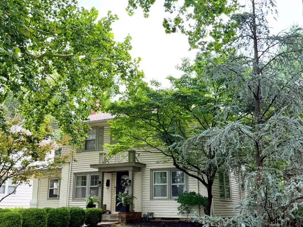 11 W 68th Ter, Kansas City, MO 64113