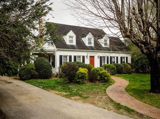 129 N Edgewood Dr, Independence, VA 24348