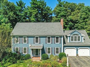 20 Laurie Ln, Wrentham, MA 02093