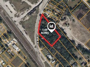 571 Railroad Rd, Somerville, TX 77879