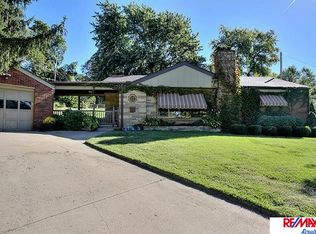 1709 N 55th St, Omaha, NE 68104