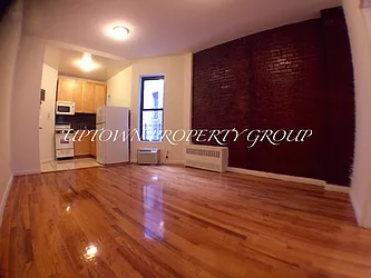 Rented by Uptown Property Group
