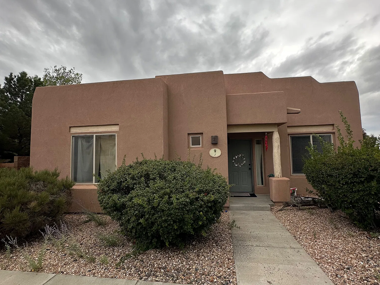 3 bed, 1563 sqft, $2,800 — Photo 2