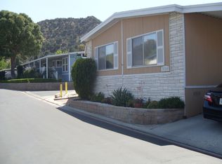 31249 Lakehills Rd, Castaic, CA 91384