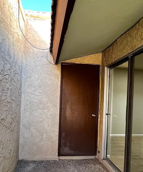 1410 W Cerrada Colima — Photo 59