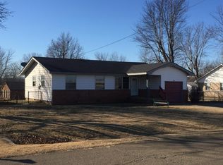 1704 W 7th St, Stroud, OK 74079