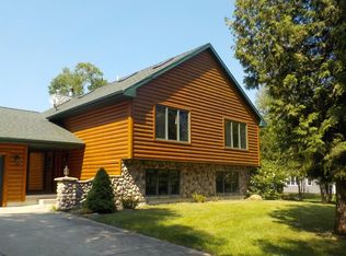 6862 Cabots Point Rd, Sturgeon Bay, WI 54235